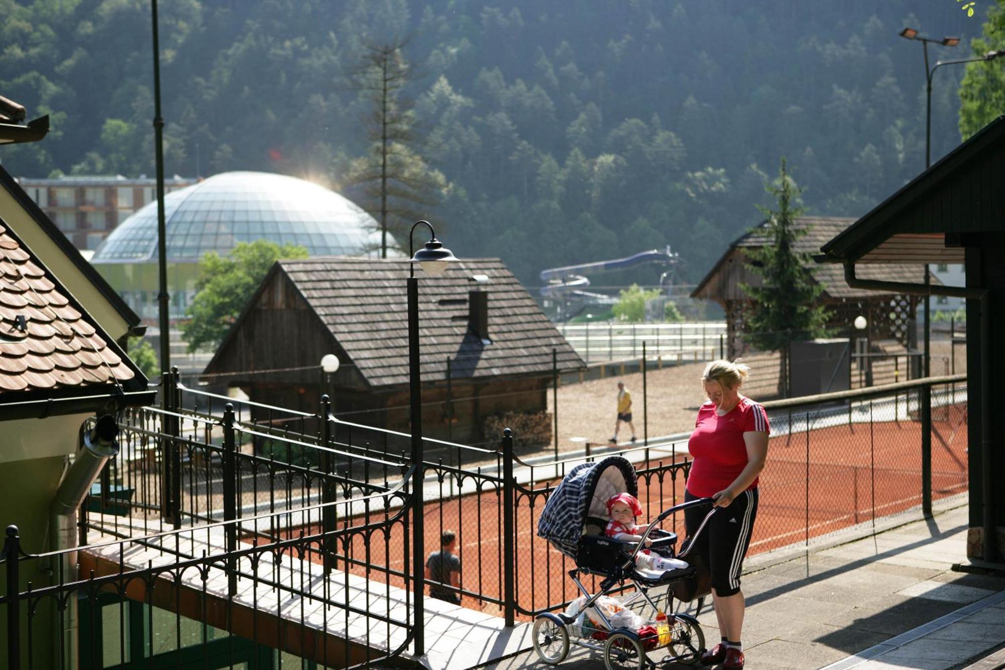 Penzion Park Lasko Exterior photo