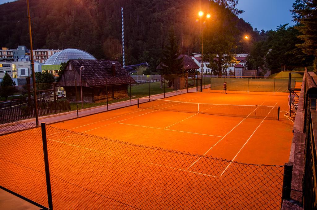 Penzion Park Lasko Exterior photo